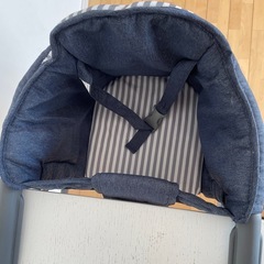 テーブルチェアの画像