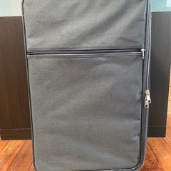 受渡し予定者決定♪キャリーバッグ　グレーの画像