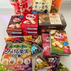 お話中　
お菓子セット🍬🍪