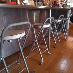 カウンターチェア4脚 　バース ツールの画像