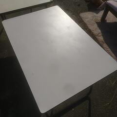 テーブル 折りたたみ式  2台の画像