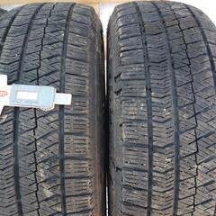 205/65R16 95Q ブリヂストン2022年スタッドレスタイヤの画像