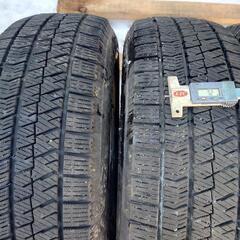 205/65R16 95Q ブリヂストン2022年スタッドレスタイヤの画像