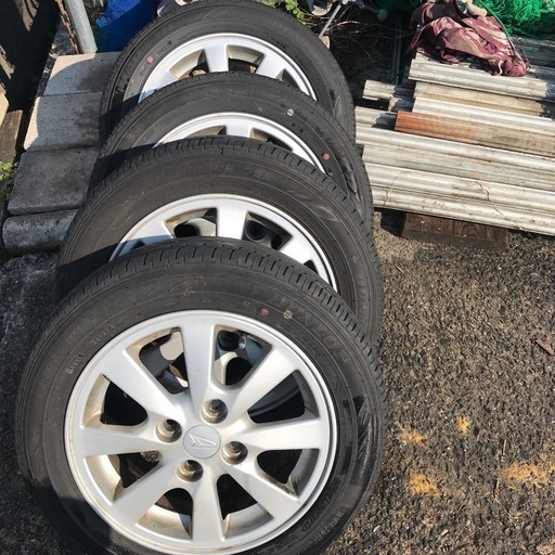 話し中ダウンロップ夏タイヤアルミホイール