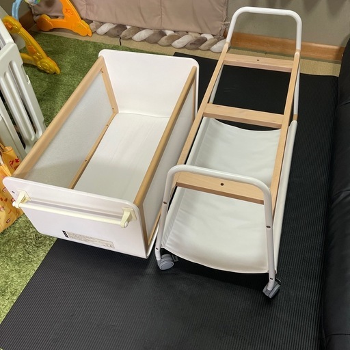 ベビーベッド　大和屋リリワゴンII
