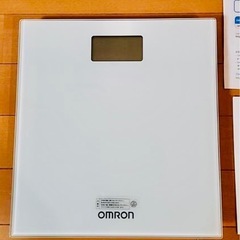 【決まりました】OMRON 体重計HN-300T2　