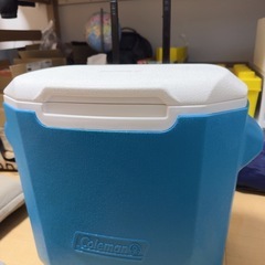 コールマンクーラーボックス　6220
