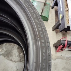PIRELLI ピレリーP7 205/40R18 中古4本　4分山程度の画像