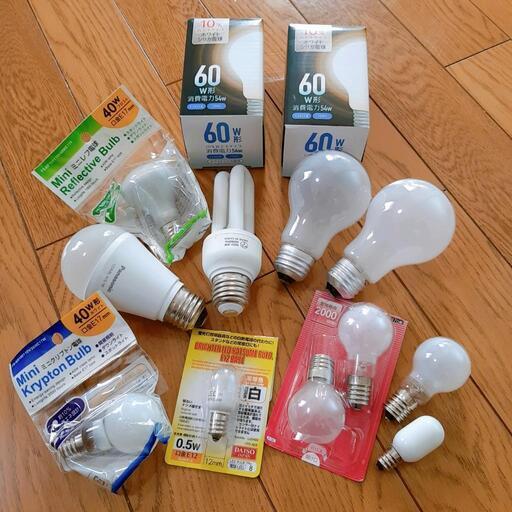 ほぼ新品　Panasonic　LEDなど電球色々