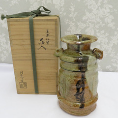 骨董・民芸品 川本了生 山月窯 美濃伊賀 花入 花瓶 花器 花生...