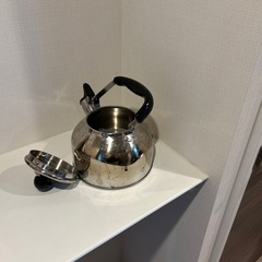 やかんの画像