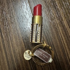 HENRI BENDEL 口紅型キーホルダー