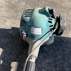 エンジン　草刈機　芝刈り機の画像
