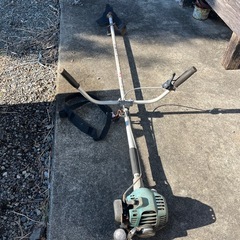 エンジン　草刈機　芝刈り機
