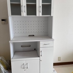 【値下げ】食器棚30日で掲載終了