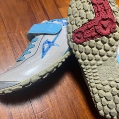 キッズスニーカー 22cmの画像