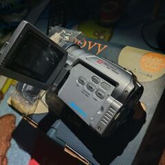 Groovy  3IN1デジタルビデオカメラ　EMDC-110の画像