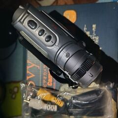 Groovy  3IN1デジタルビデオカメラ　EMDC-110の画像