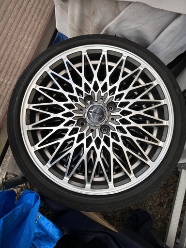 16インチ　5.5J ロクサーニ　パヴォーネ