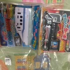 値下げ！乗り物おもちゃ　3つ　新品未使用の画像