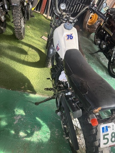 バイク TW200