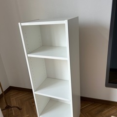 IKEAの収納棚の画像