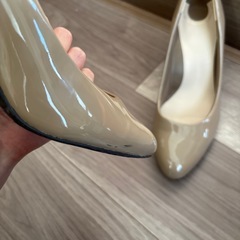RANDA エナメルパンプス　24.5cmの画像