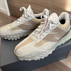 ニューバランススニーカー25cmの画像