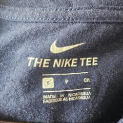 NIKE Tシャツの画像