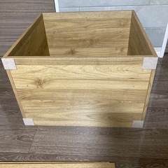 【決まりました】ニトリのNクリック、可動棚2枚【中古無料】の画像