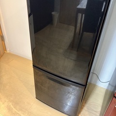 Panasonic(パナソニック)2ドア冷蔵庫138L黒