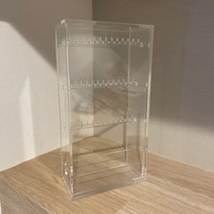 無印良品　アクリルネックレス・ピアススタンド