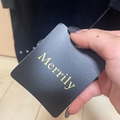 merrily ビジュー　ニットワンピース　タグつきの画像