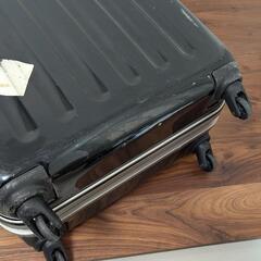 【受け渡し予定】大型スーツケース　キャリーケースの画像