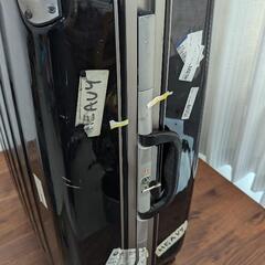 【受け渡し予定】大型スーツケース　キャリーケースの画像