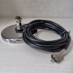 アマチュア無線　車移動用マグネット機台の画像