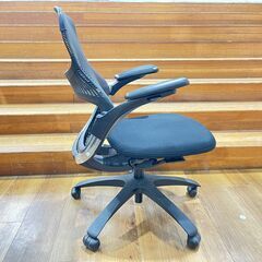 家具 生活家具 Knoll　ジェネレーションチェアー　ブラックの画像