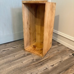 りんご　木箱の画像