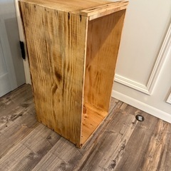 りんご　木箱の画像