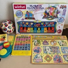 ジュニアピアノマットなどおもちゃまとめて