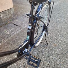 【締切】あさひ自転車２台(色違い)新品同様 倉庫保管の画像