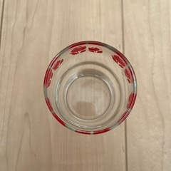 チューリップ柄のレトロコップの画像