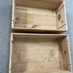 決まりましたワインの木箱2個セットの画像