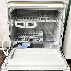 【中古品】【現状品】Panasonic パナソニック 食器洗い乾燥機 ホワイト NP-TR6-W 2013年製 キッチン家電 生活家電の画像