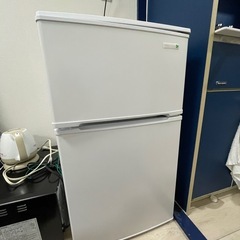 YAMDA ノンフロン冷凍冷蔵庫　YRZ-c09B1