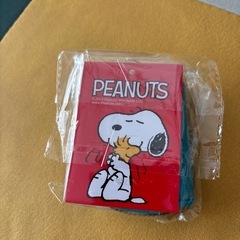 スヌーピーコインケースの画像