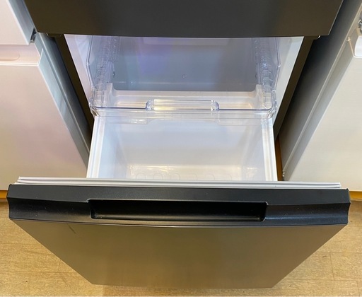 7224 SHARP シャープ 2ドア冷凍冷蔵庫 152L 冷蔵94L 冷凍58L 2022年製 SJ-