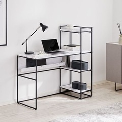 パソコンデスクの画像