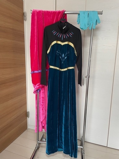 ディズニー　コスプレ衣装　アナと雪の女王風エルサ