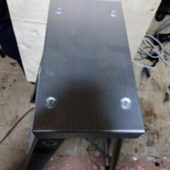 商談中　脚立の画像